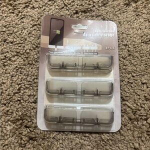 Multi-function Data Line Storage Clips - Black